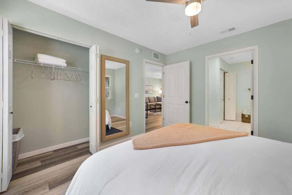 New Modern Bungalow Close To Downtown! Fully Fenced Yard St. Augustine Extérieur photo